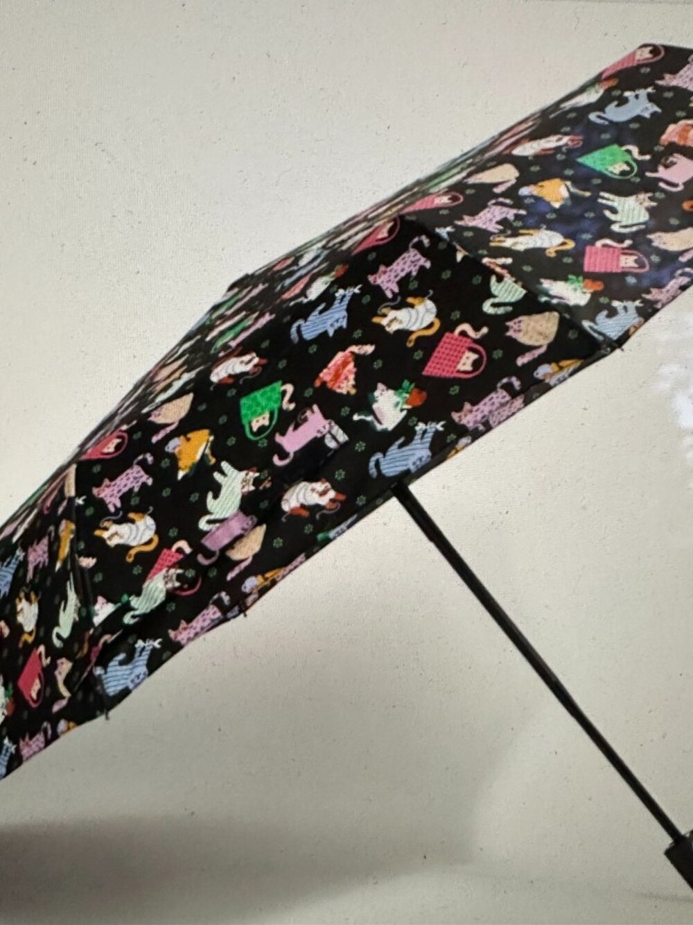 VERA BRADLEY HERDING CATS UMBRELLA:NWT